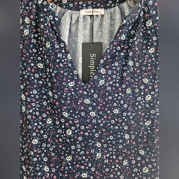 Boho Navy Floral V Neck Short Sleeve Medium Blouse - Picture 3 of 11